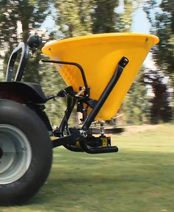 ESPARCIADORA DE SAL PARA TRACTOR ROTOMEC POLY HOP